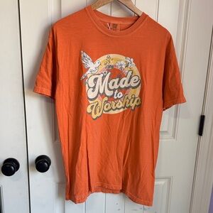 Comfort Colors Orange 'Made to Worship' Short Sleeve Tee Size L